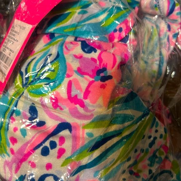 NWT LILLY PULITZER Lilly's Favorite Things PJ Top Knit Button-Up Multi - Picture 3 of 7